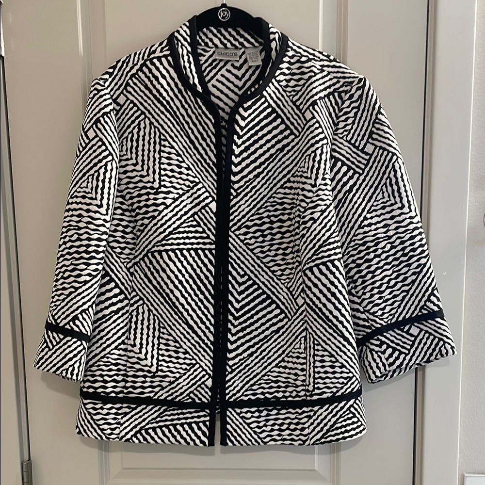 Chico's Black and White Geometric Blazer